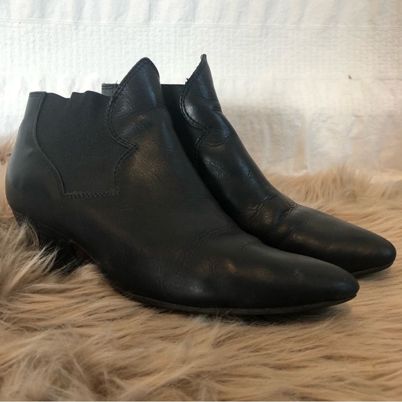 Acne Studios Alma Mid Heel Pull On Leather Ankle Boots in Black 39 - Picture 15 of 15